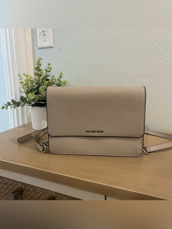 Michael Kors Handbags - Michael Kors Beige Tan/Grey Crossbody Bag